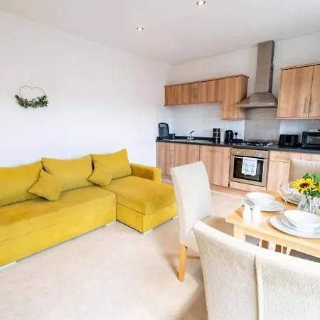 Lovely Central 1br Flat * بريستول